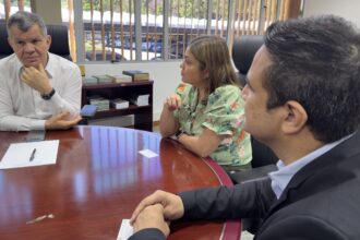presidente do Crea-AM realiza reunião com superintendente da Suframa – CREA-AM