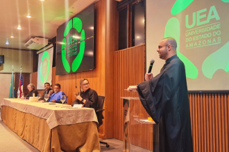 Crea Amazonas na outorga de grau de Engenharia e Tecnologia da EST/UEA – CREA-AM