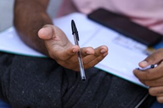 Tiroteio suspende prova do Enem em escola no Rio