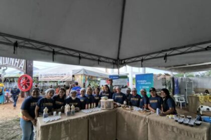 Estudantes do Programa Mulheres Mil em Autazes brilham na Feira Agropecuária
