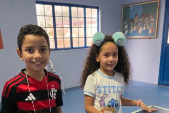 Colônia de férias no ‘Quintal do Parque’ promove arte, sustentabilidade e integração familiar