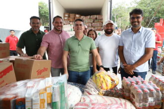 Prefeito megaoperação logística para garantir merenda escolar