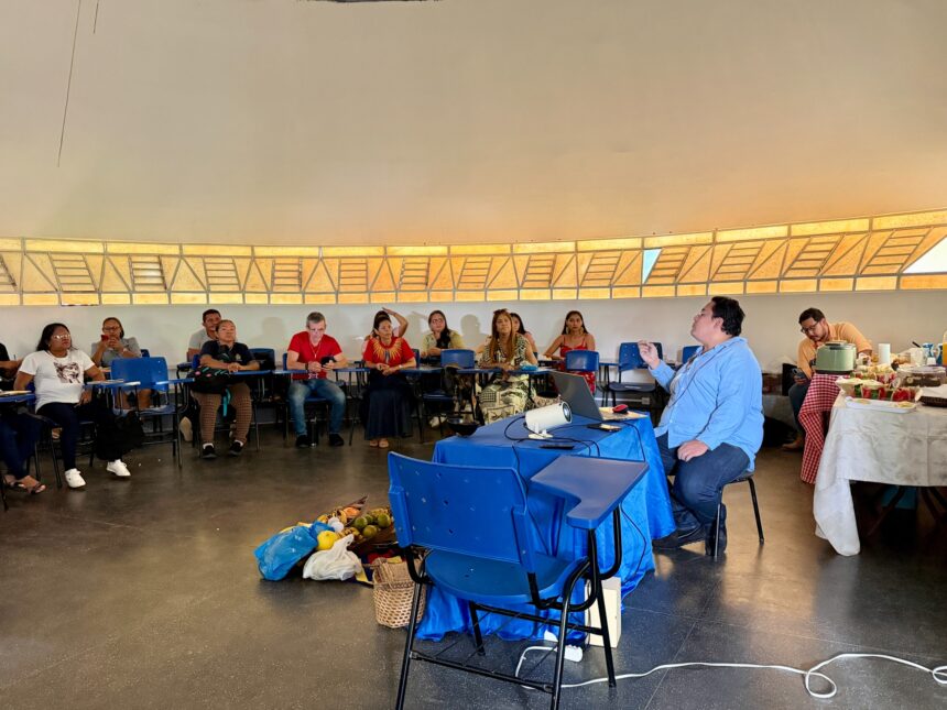 'Ajuri dos Saberes' fortalece educação indígena e valoriza cultura ancestral na rede municipal de Manaus