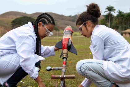 Começam inscrições para olimpíadas de Astronomia e de Foguetes