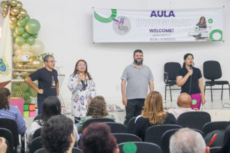 Prefeitura oferece cursos de idiomas para servidores da Educação