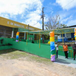 Prefeitura de Manaus entrega mais duas escolas revitalizadas na zona rural rodoviária