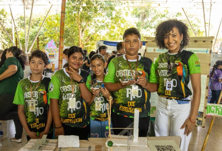 Professora de escola ribeirinha da Prefeitura de Manaus é finalista do prêmio ‘Professor Porvir’ com projeto que transforma alunos em jovens cientistas