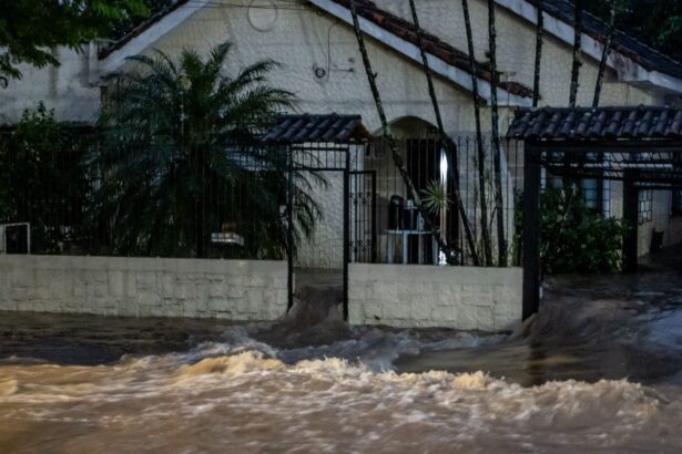Campanha em escolas do DF alerta para prevenção de desastre climático