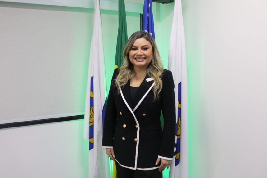 Vice-presidente Erika Pinheiro assume presidência interina do Crea-AM