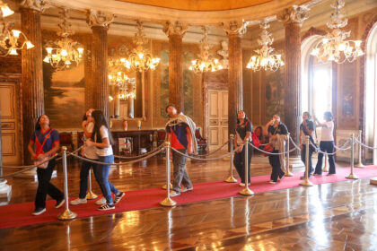 Estudantes da PMM tem experiência cultural no Teatro Amazonas 
