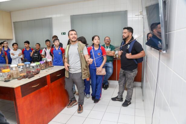 Estudantes da Prefeitura de Manaus vivenciam experiência ambiental e deixam legado sustentável no Instituto Soka Amazônia