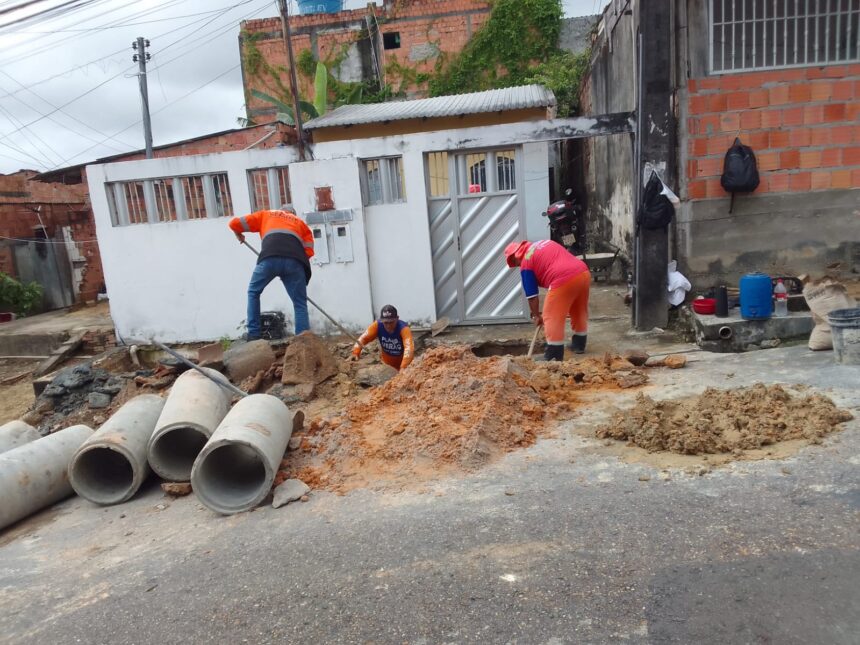 PMM moderniza rede de drenagem no bairro Armando Mendes