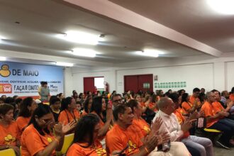 Prefeitura de Manaus abre campanha ‘Faça Bonito’ 2026 em escola da zona Norte