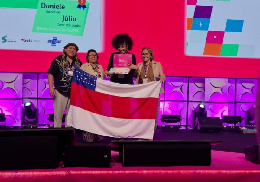 Professora vence etapa nacional no ‘Prêmio Educador Transformador’