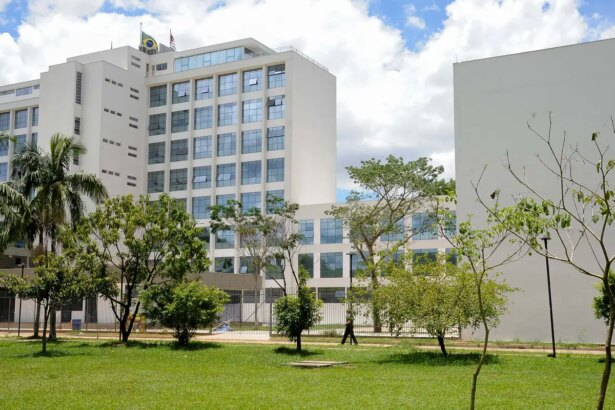 USP: alunos mantêm ocupação de reitoria e pedem reabertura de diálogo