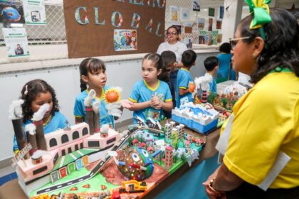 Cime Viviane Estrela da Prefeitura de Manaus realiza 4ª Feira do Conhecimento