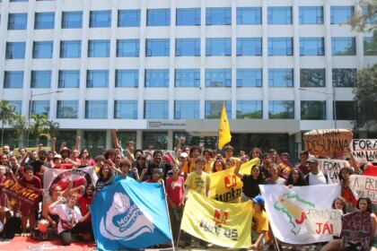 Estudantes encerram greve de quase dois meses na USP