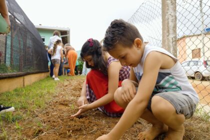 Natureza e saberes tradicionais guiam projeto premiado em escola rural