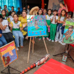Prefeitura de Manaus promove exposição cultural com mosaicos amazônicos em escola da zona Norte