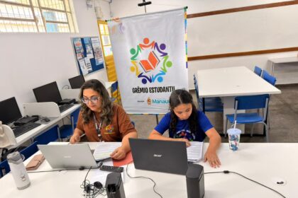Ciberencontro reúne grêmios estudantis da Prefeitura de Manaus para fortalecer protagonismo dos estudantes  