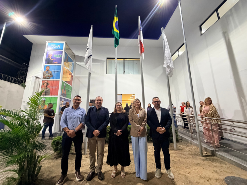 Crea Amazonas celebra 52 anos com hasteamento da bandeira durante a 605ª Sessão Plenária
