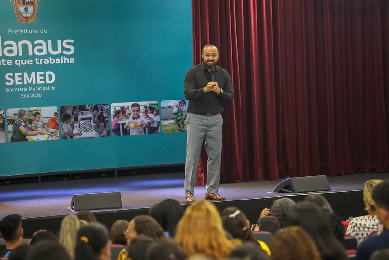 Profissionais da 'Educação Integral em Tempo Integral' participam do 3º módulo de capacitação