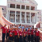 Recém-reconhecido como Patrimônio Mundial pela Unesco, Teatro Amazonas vira sala de aula para estudantes da rede pública de Manaus